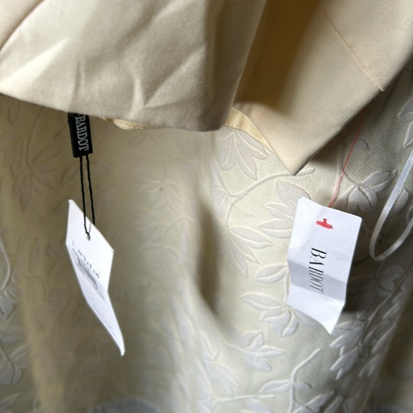 Bra top - Picture 2 of 3